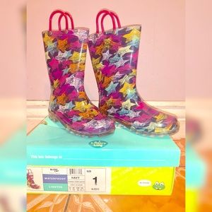 Girl Rain boot with lights! ⭐️☔️🌈 Size US1